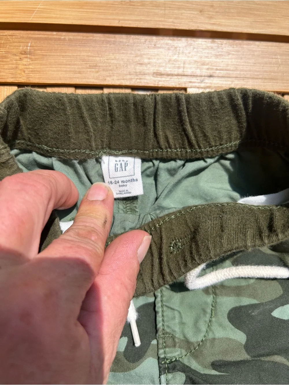 🔥3/$8- GAP Boys Green Camo Jogger Pants